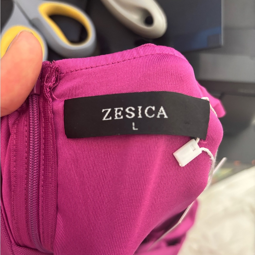 NWT Zesica Fuchsia Ruched Body-con High Low Ruffle Mermaid Hem Size L - Picture 8 of 16